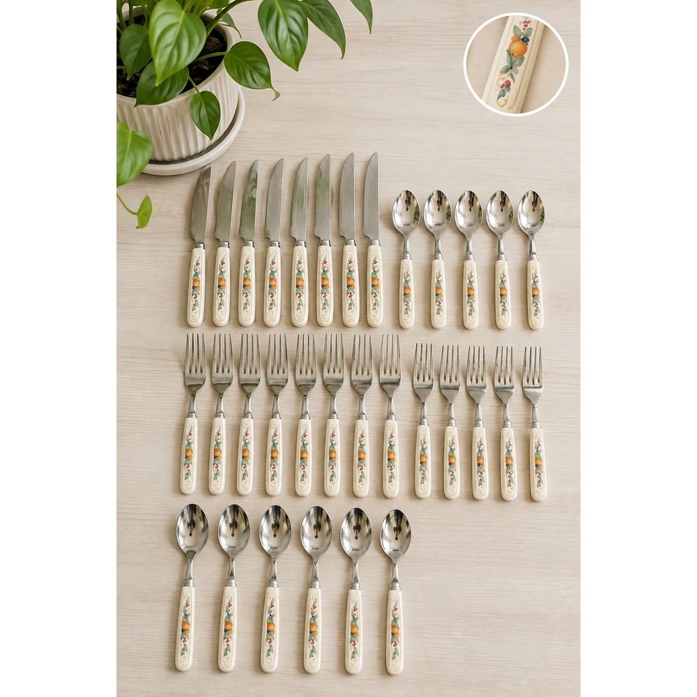 Corelle Abundance Flatware 32 Piece Lot Fruit Pattern Replacement Cottagecore